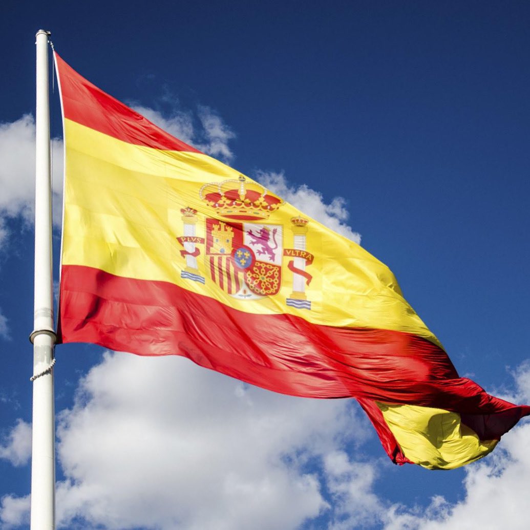 PCivilElEjido's tweet photo. Feliz día de la Hispanidad y felicidades a @guardiacivil por el día de su patrona!! https://t.co/yUgf4AeQRE