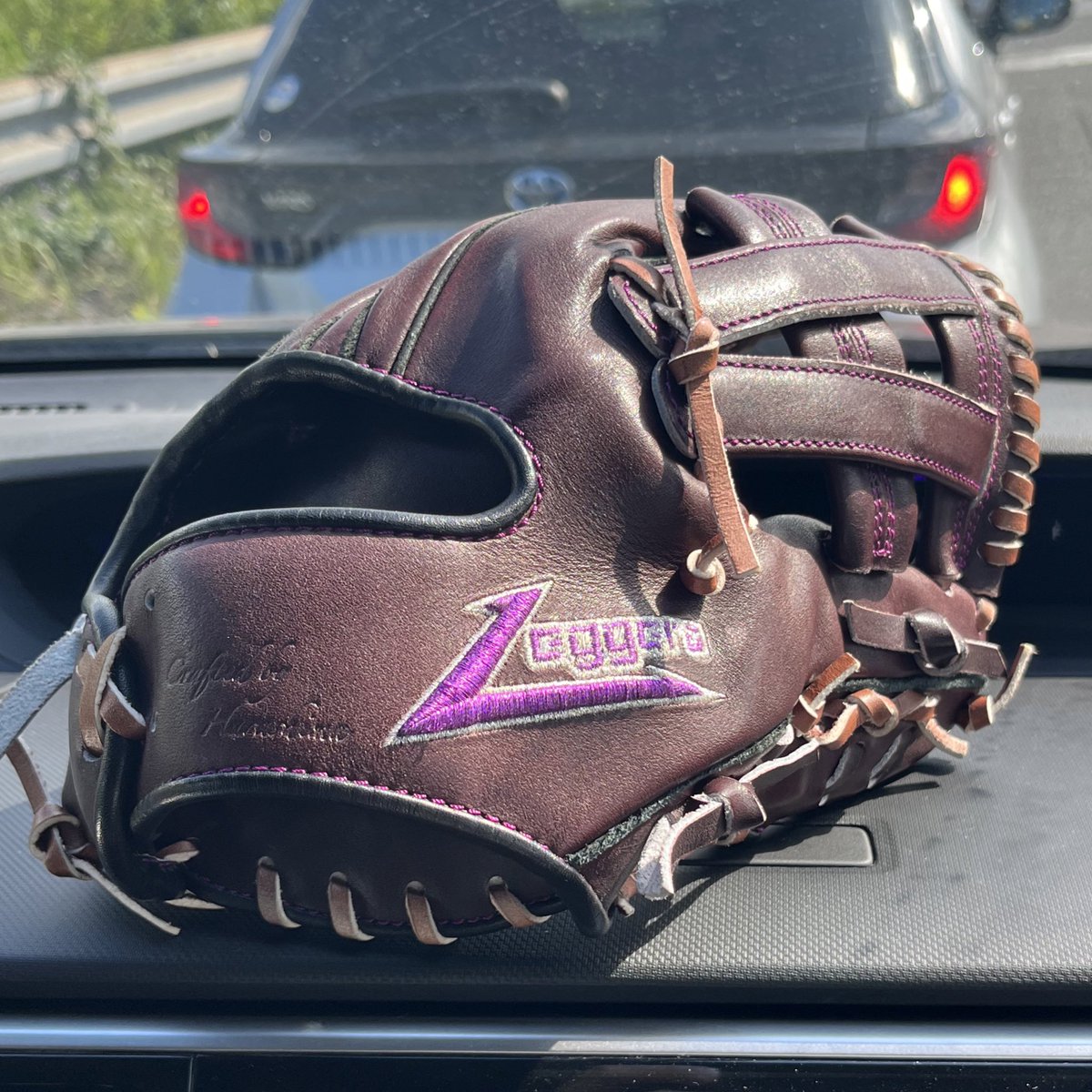 #脱獄

無事に帰還しました。何とか試合には間に合いそうです😁

道中の渋滞気味トンネルで初めて煽り運転されました😅
パッシングの嵐、蛇行運転と品のない運転だったので前車との車間を適正に保ち、きちんと対処しました👍

アホには付き合いきれん🤣

#ニュースになる理由がわかった