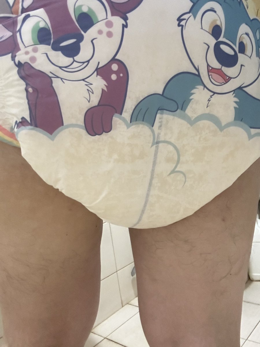 一覺醒來發現也太濕了吧⋯⋯昨晚到底發生什麼事了？