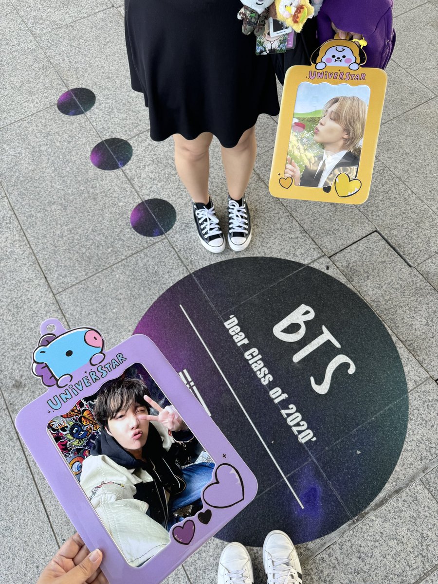 Ofcourse we brought our <a href="/bangtanstudioph/">Bangtan Studio PH</a> giant pcs ☺️ <a href="/crissykulit/">Crissy 크리시 💜</a>