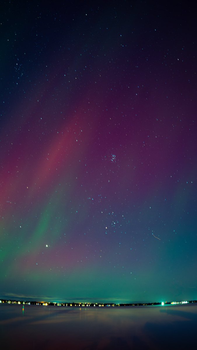 kazuki_jp9's tweet photo. Ever since I moved to Canada, I’ve been dreaming of seeing the northern lights, but I never got the chance...until last night! Finally, I got to witness them in person. It’s been on my bucket list for so long, which made this moment even more special. https://t.co/GU3gsqvd2m