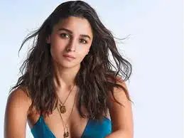 Shan_2222's tweet photo. Who is your favourite actress? 
LIKE - #AliaBhatt
RT - #TriptiDimri
#JigraReview
#Jigra  #Trichy  #VickyVidyaKaWohWalaVideo https://t.co/ROlbotpz1h