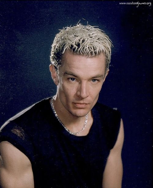 jamie_marsters's tweet photo. Pic of the Day: James Marsters in a tank top. That is all.

aka @JamesMarstersOf (in a tank top! 🥵) for Shape Magazine 2002 

#JamesMarsters #ShapeMagazine #TankTop #AnotherOneThatJust #HitsDifferent #ArmPorn #Kinda #FacePorn #Too #ButThatsPrettyMuchJustHisDefault https://t.co/eF1M2Guhla