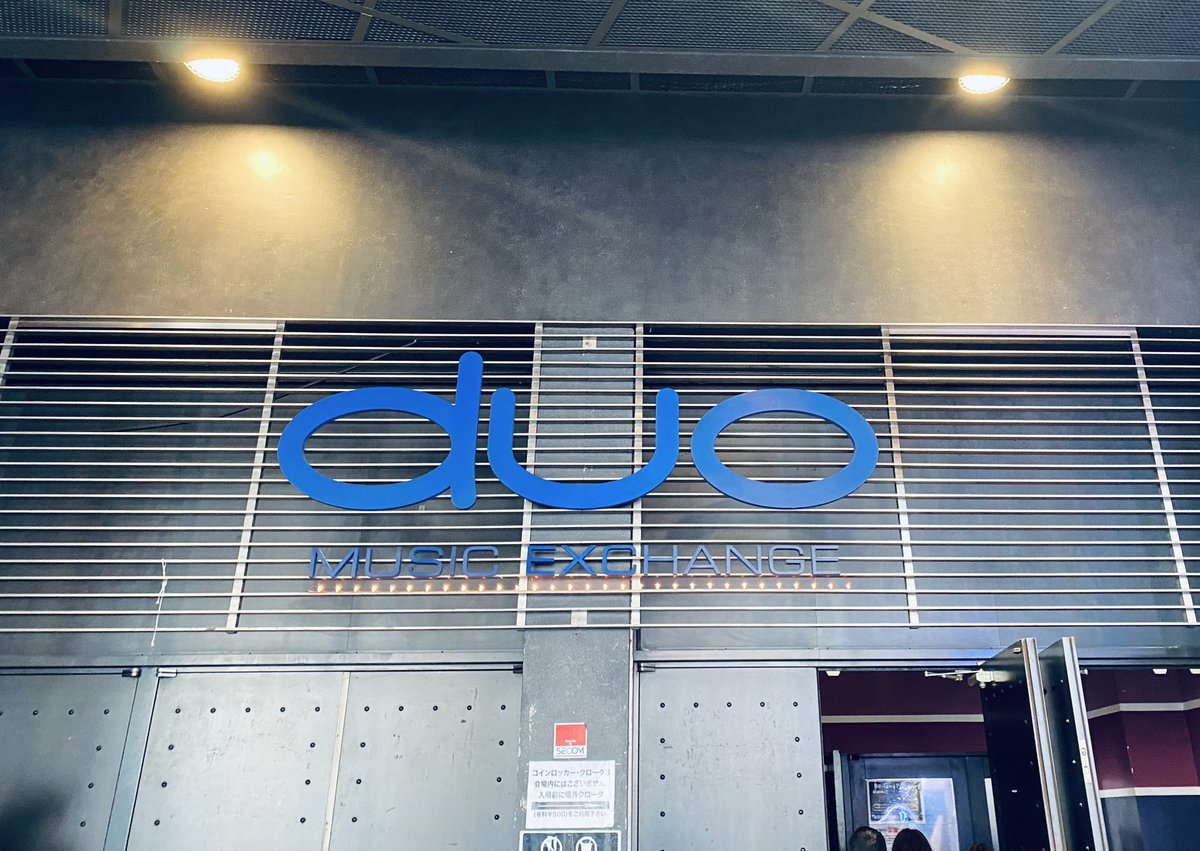 fukuchan625's tweet photo. 今日は渋谷duoのレジェンドオブロック
イベントに

Bauhaus bandでギター演奏します🎸

https://t.co/TnXxjRBIym

#LegendofRock
#ギタリスト https://t.co/Y5sMyw0G3I
