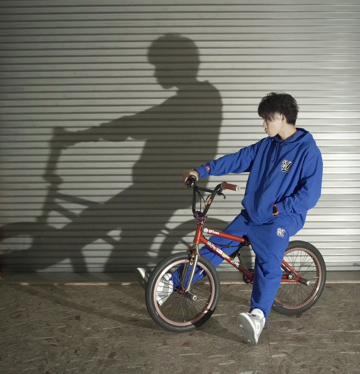 もうすぐ(インスタ)でBPY2024冬モデルの発表と受付を開始しますよー‼️🚲😆✨

めちゃくちゃ良い感じ‼️😊✨

#刺繍 #セットアップ #新作