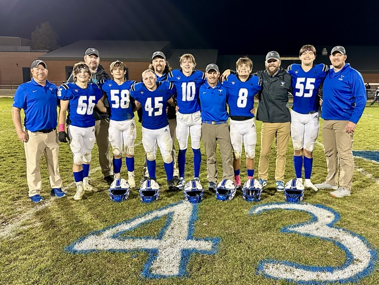 Happy Senior Night, Bulldogs, and congratulations on a well earned win!! ~WE ARE 43~