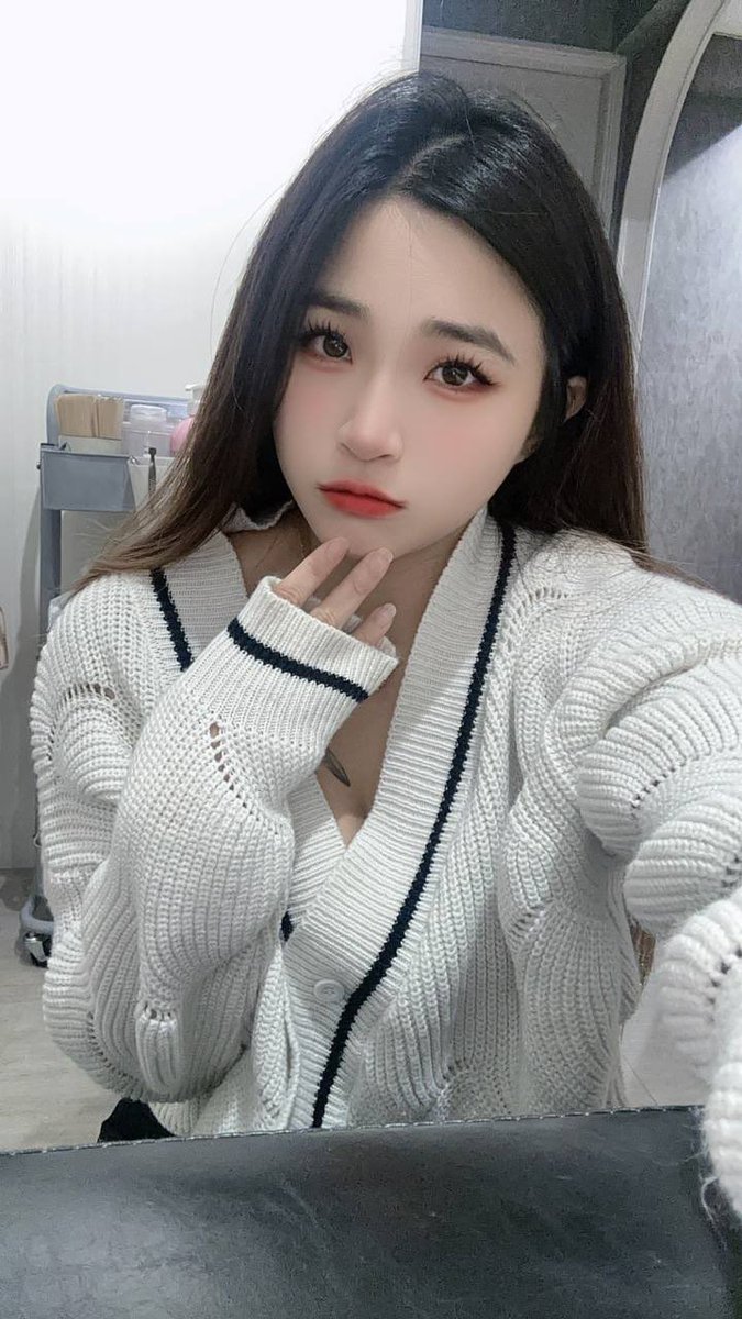 聽說按摩能改善性冷感
你們信嗎 
#舒壓按摩 #私密處除毛 #美容師 https://t.co/w8C21FyiK4