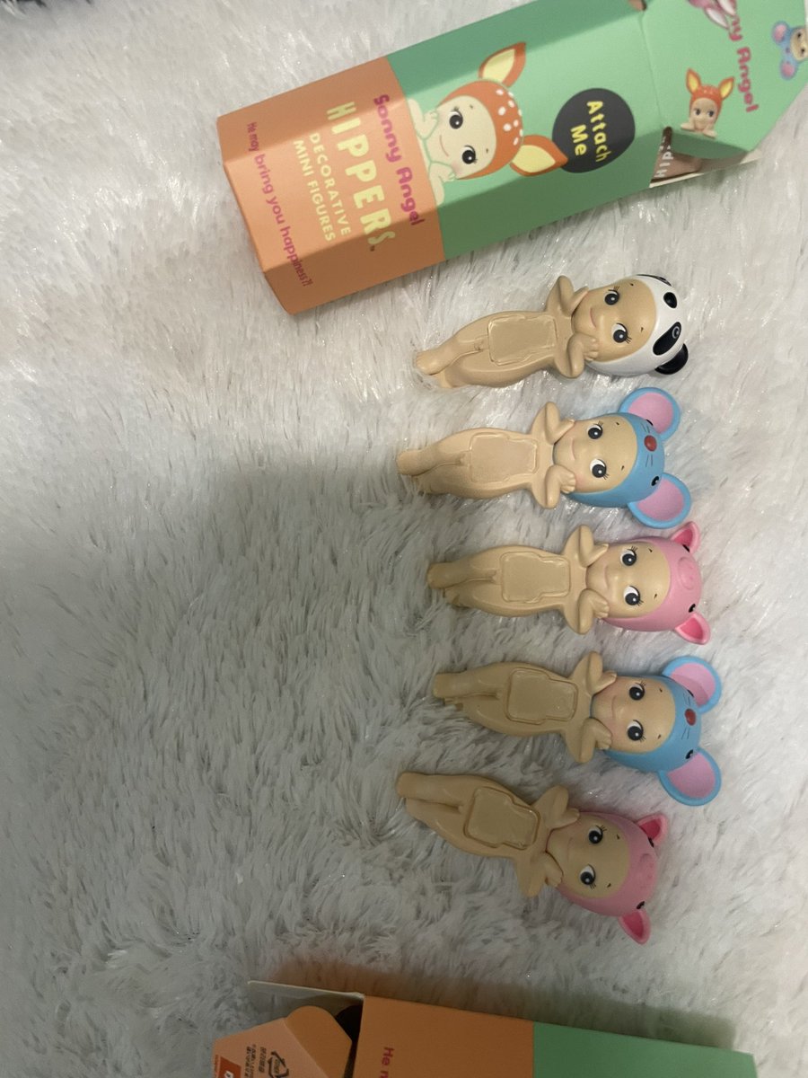 kmhioke's tweet photo. Wts sonny angel hippers
Panda 285 k
Mouse 270k
Pig 300k
Elephant 275k
Freshpull lengkap box n foil https://t.co/Q4yp2iFQEA
