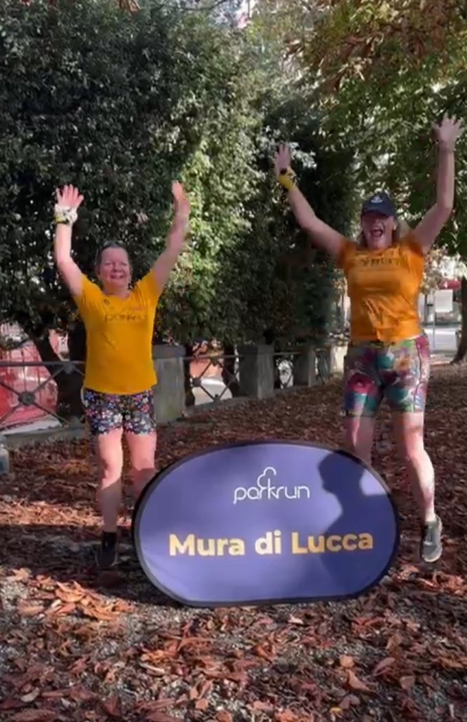 anne linsell 💙 tweet media