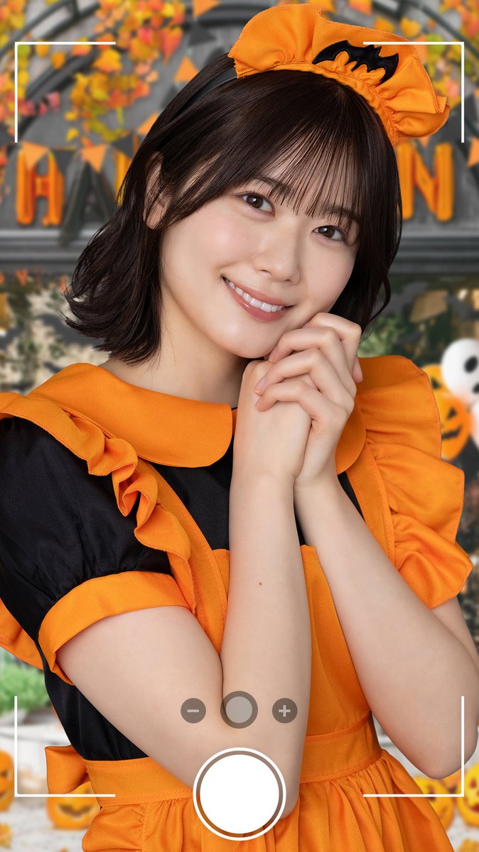 hinakoiofficial's tweet image. \\\🧡圧倒的メイド感🧡///
#日向坂46 とハロウィンを楽しめる
コレクションスナップが登場🐈⬛🍭
イベント「甘い呪いを召し上がれ」を
遊んでGETしよう♩
#丹生明里 #ひなこい