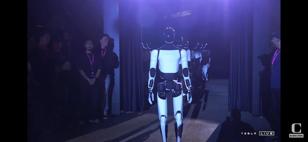 subhash4magic's tweet photo. They are coming, welcome ✌️😎#humanoid #teslarobot #OptimusRobot https://t.co/XhwuqwbBVd