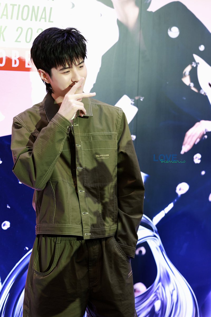 2WISH_SCENARIO's tweet photo. 💚💙Always 
 @bplannnnn 

#2wish #6thAnniversaryAlways2wish 
#คนของแปลน #PlanRathavit https://t.co/WFnZxyLZ6U