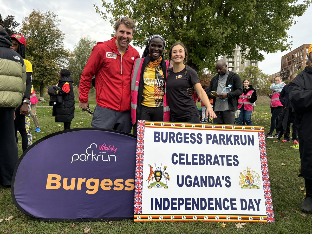 Claire Oxlade tweet media