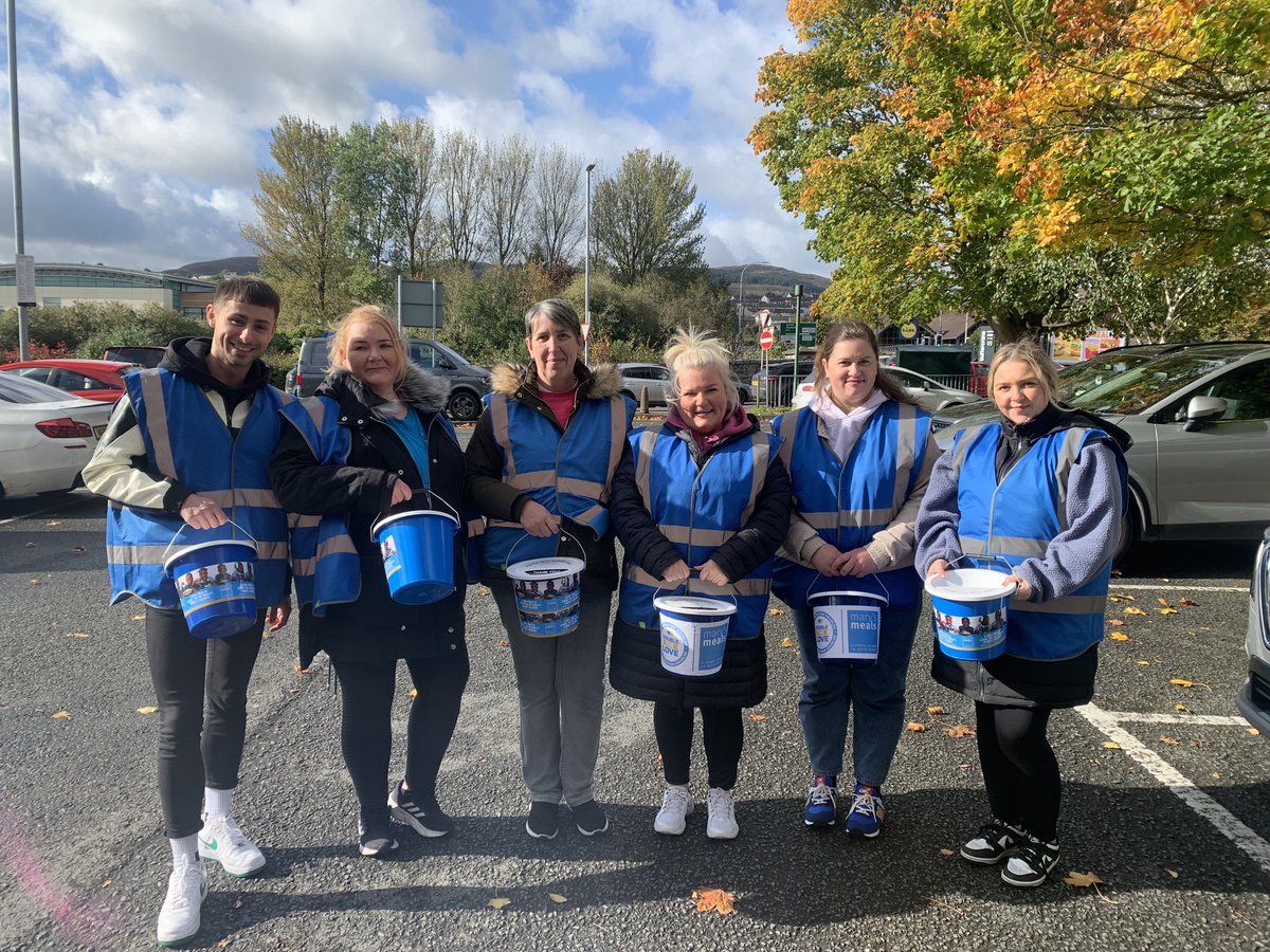 Around Noon. tweet media