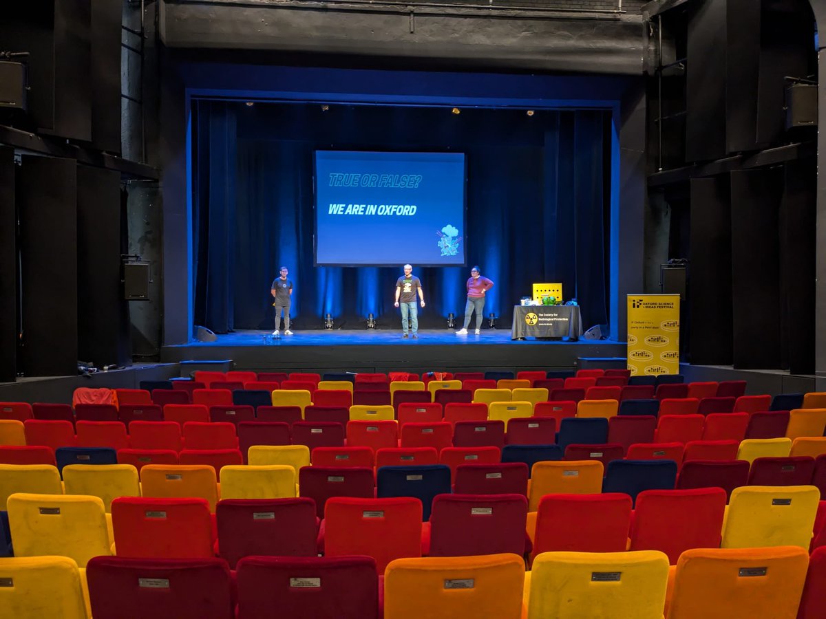 Practice is going well for today’s show <a href="/Oxford_IF/">IF Oxford</a> 
If you’re in the area, tickets available on the door, 3pm!