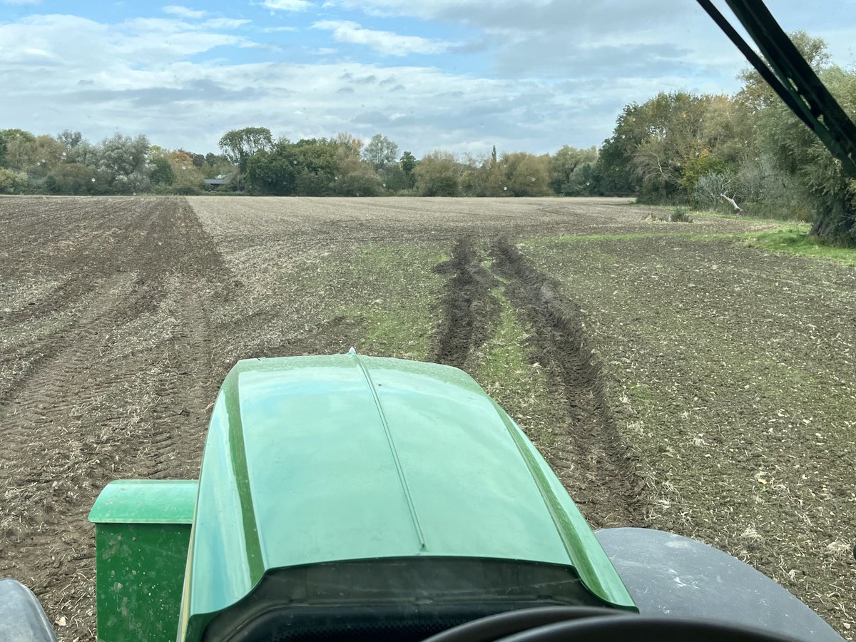 Tom Mead (@meadsfarm) on Twitter photo Might leave that bit to dry out for a day or two! 😬 <a href="/Wyefarm/">Ally Hunter Blair</a> #averagefarmerawards Might leave that bit to dry out for a day or two! 😬 <a href="/Wyefarm/">Ally Hunter Blair</a> #averagefarmerawards