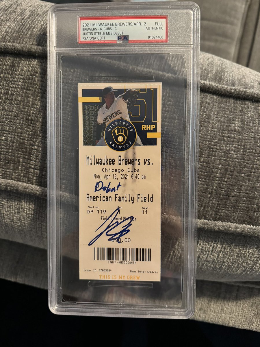 CDub1519's tweet image. Newest J. Steele item for the collection, back from @PSAcard! 

MLB Debut ticket signed! 
#Steele #Cubs #PSA #Dawg