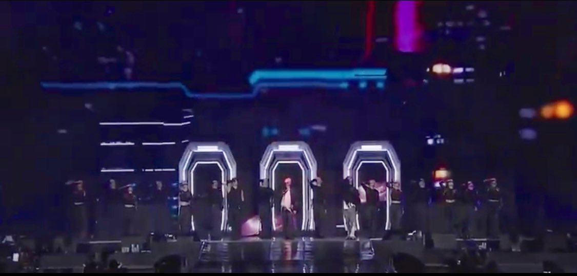 caratmoments's tweet photo. [#CARATFACT]
#SEVENTEEN ‘RIGHT HERE’ in Goyang SETLIST

1. Fear (독)
2. FEARLESS
3. MAESTRO
4. ASH
5. CRUSH
6. 💎Water (Hiphop Unit)
7. MONSTER
8. 💎Rain (Performance Unit)
9. LILILI YABBAY (13월의 춤)
10. 💎사탕 (Vocal Unit)

#SVT_RIGHT_HERE_WORLDTOUR 
#SVT_RIGHT_HERE_IN_GOYANG https://t.co/yKj8irXq2f
