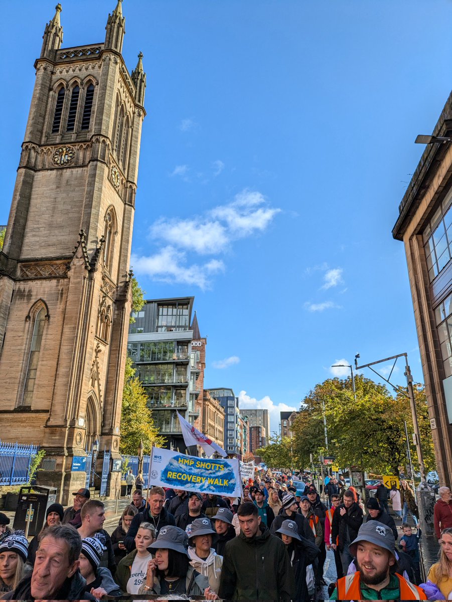Alcohol Focus Scotland (@alcoholfocus) on Twitter photo Great atmosphere and weather at the <a href="/SRConsortium/">Scottish Recovery Consortium</a> #RecoveryWalk2024! 🎉☀️ Great atmosphere and weather at the <a href="/SRConsortium/">Scottish Recovery Consortium</a> #RecoveryWalk2024! 🎉☀️