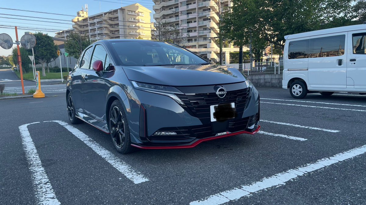 takachan_fen's tweet photo. オーラニスモ納車しました〜
#オーラニスモ #aura #オーラ #日産 #納車 https://t.co/mSqWhIGfy7