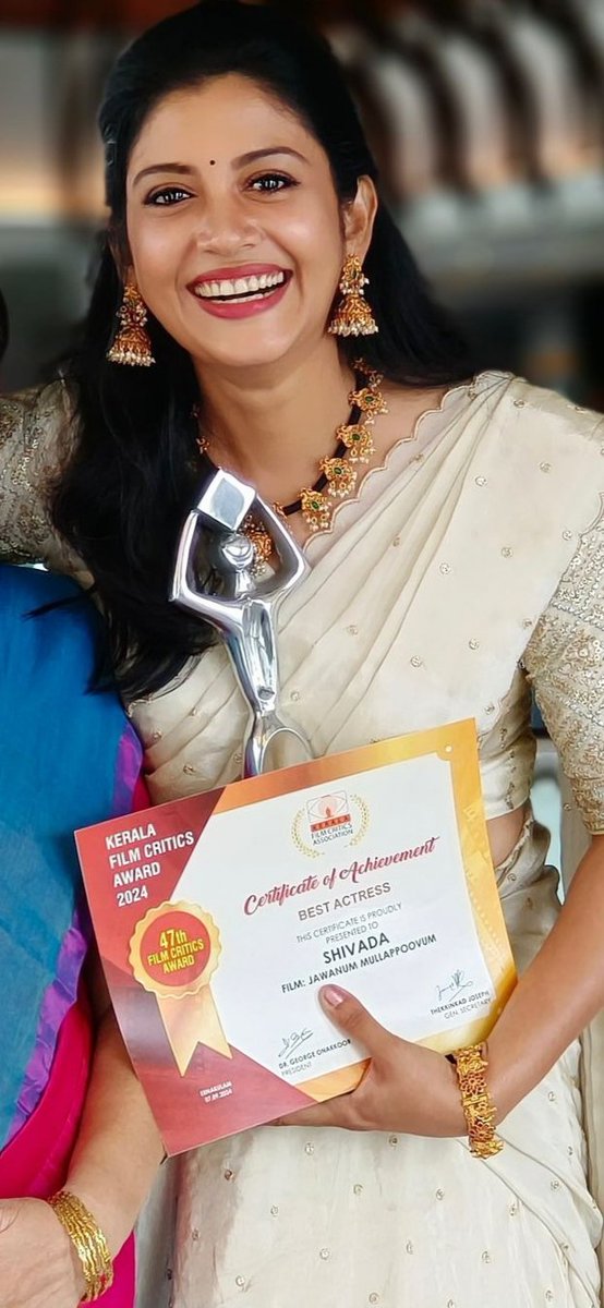 Tesla_ASI's tweet photo. 🎯 #ShivadaThread 
🎯 #NainaGangulyThread

#Shivada #NainaGanguly https://t.co/4GusgTj8Ob