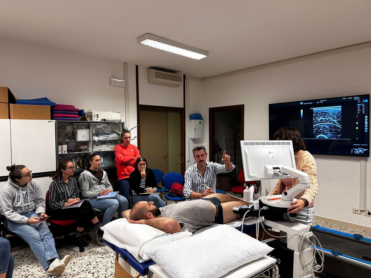 A nice day spent at <a href="/UniVerona/">Università di Verona</a> Sports Science section with Massimo Venturelli’s group teaching the fundamentals of muscle ultrasound for a collaboration on a very cool study.

Great to see my good friend <a href="/MonteA_biomech/">Andrea Monte</a> too, and catch up -> new stuff on eccentric exercise soon!
