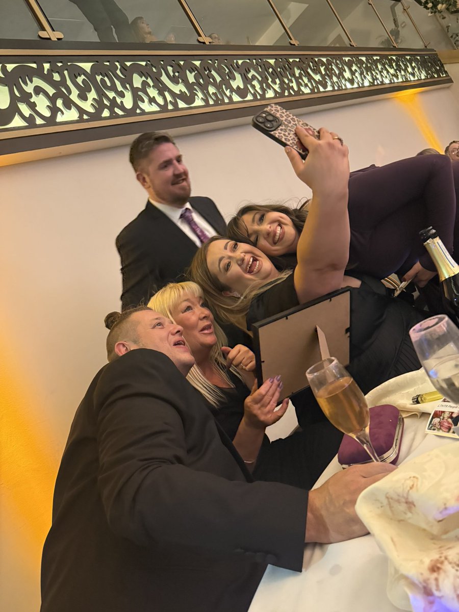 Naomi Tate tweet media