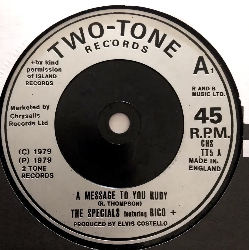 adeyb67's tweet image. Released on 12 October 1979

The Specials 
A Message To You Rudy

@NewWaveAndPunk #thespecials #2tone #music #recordcollection #vinylrecords