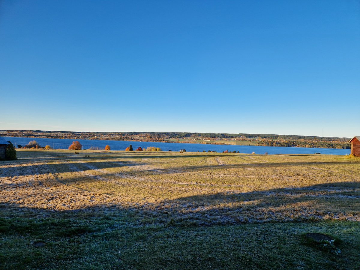 burny_burner's tweet photo. With a view.. godmorgon!
#withaview #Jämtland https://t.co/KTEh5J76S6