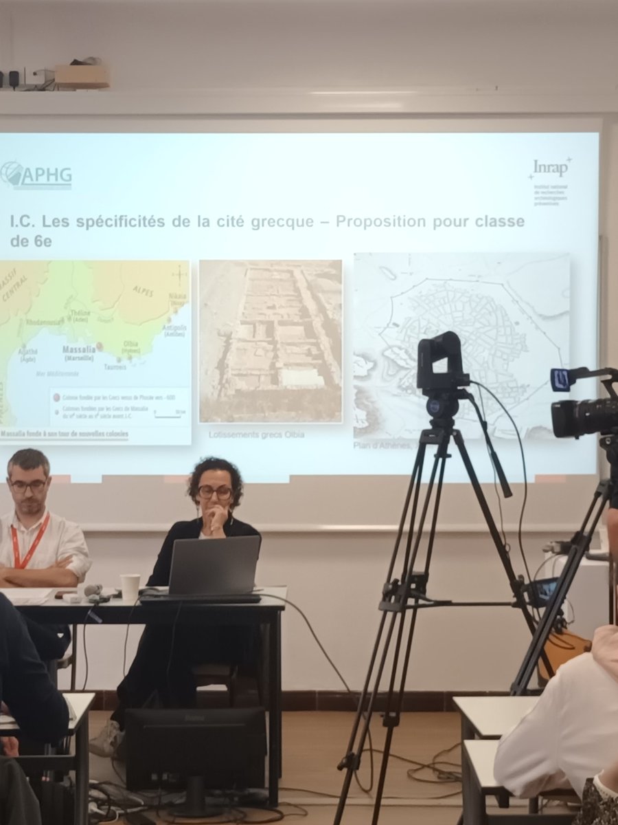 Très belle présentation <a href="/rdvhistoire/">Rendez-vous-histoire</a> avec <a href="/Inrap/">Inrap</a> et <a href="/APHG_National/">APHG</a> sur l'archéologie de la ville antique,  avec de nombreuses propositions pédagogiques.