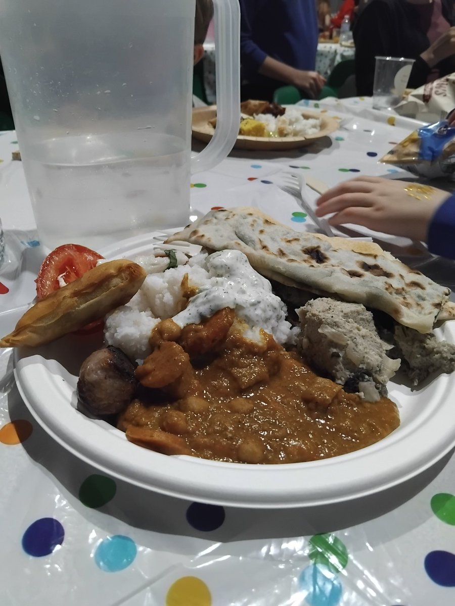 I loved being <a href="/EH_Highbury/">Elizabeth House</a> community party last night. Well over 100 people gathered for food, conversation and music. I can't praise the staff and volunteers enough for the amazing work they do to ensure we have a community where everyone is welcomed, valued and cared about.