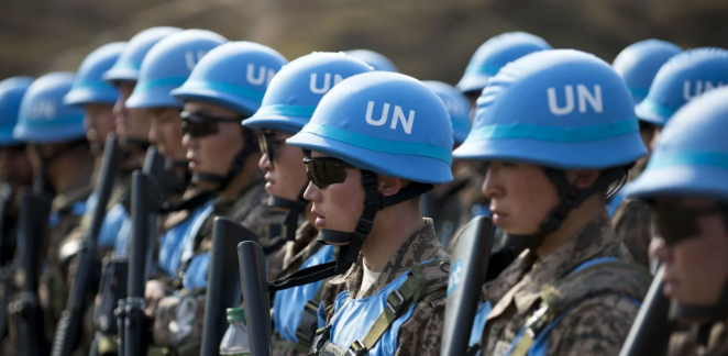 NewsGlobalAlert's tweet image. #Israel attacks the #UN blue helmet headquarters for the third day in a row, and the world is more outraged by it than by a whole year of war

#Bluehelmet #LebanonUnderAttack #UNBlauhelme