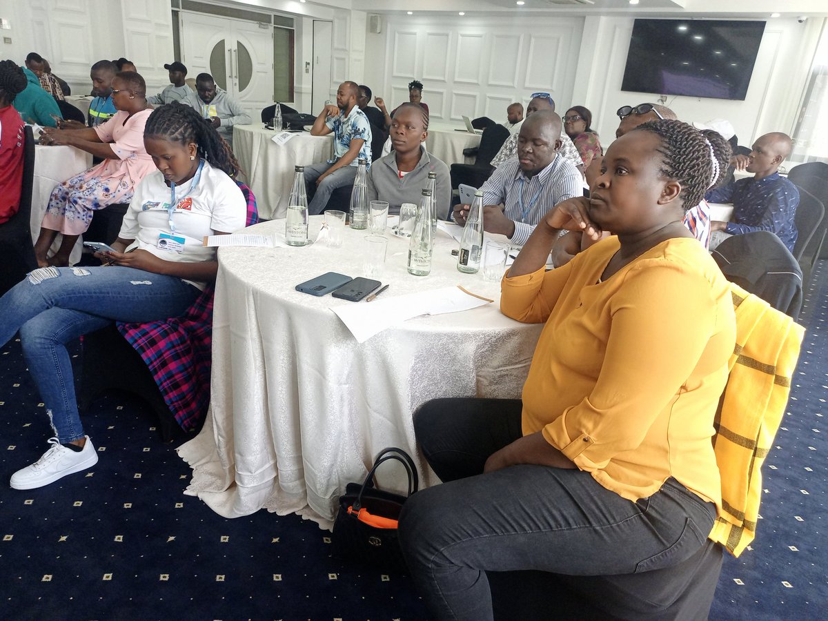 StopTBKe's tweet photo. Ongoing champions training on Domestic Resource Mobilization(DRM). Discussions include the right to health and role of communities in attaining Universal Health Care and sustainable financing.
#EmpowerChampions
#YesWeCanEndTB https://t.co/BetIzHSmEp