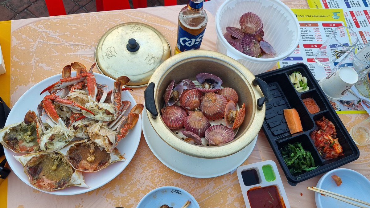 10월12(토) 소래포 도착 ~! ♡♡♡. 저녁에 시간되시는 ㅂㅂ ㅋㅍ 분들 음주가무하며 야하게 놀아요 저희는 초보로 목적은 없습니다 5단계 도전중 DM주세요
 #소래포 #부부만남 #커플만남 #부커만남 #건오