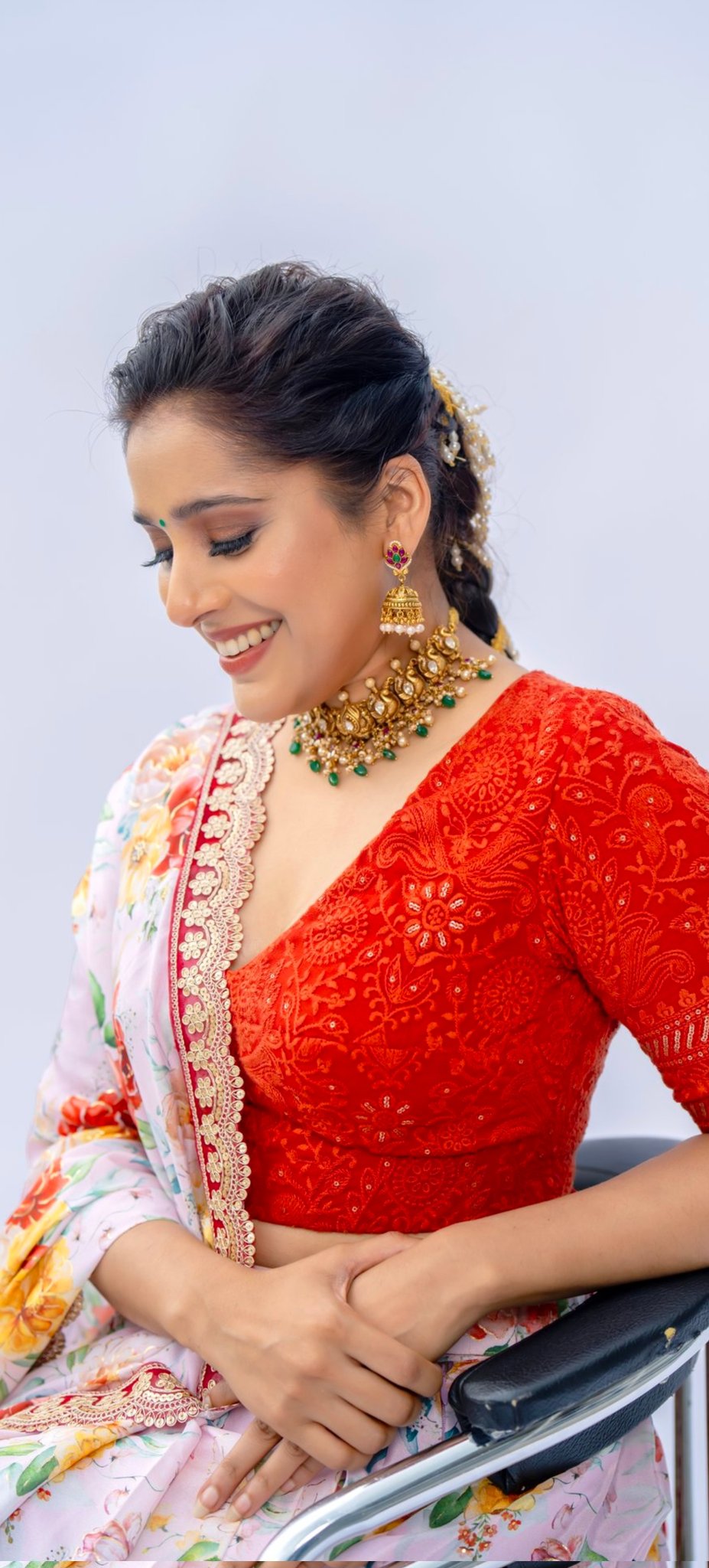 Image Rashmi Gautam In Blue | One of the Most Beautiful & Versatile Indian Actress iiQ8