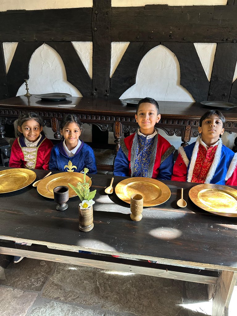 olive_bolton's tweet photo. Step back in time for a #Tudor #Banquet with Year 4 #WeAreStar @SmithillsHall #Teamwork #Respect #History #UnderstandingThePast #Enrichment #Experiences #LoveLearning #Memories https://t.co/n8Ysxnb3lc