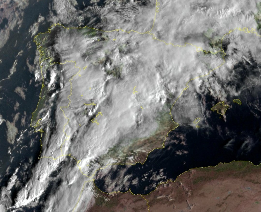 Durante estos anocheceres se podrá observar hacia el oeste un cometa a simple vista, uno de los fenómenos astronómicos más destacados.

España, mientras tanto: