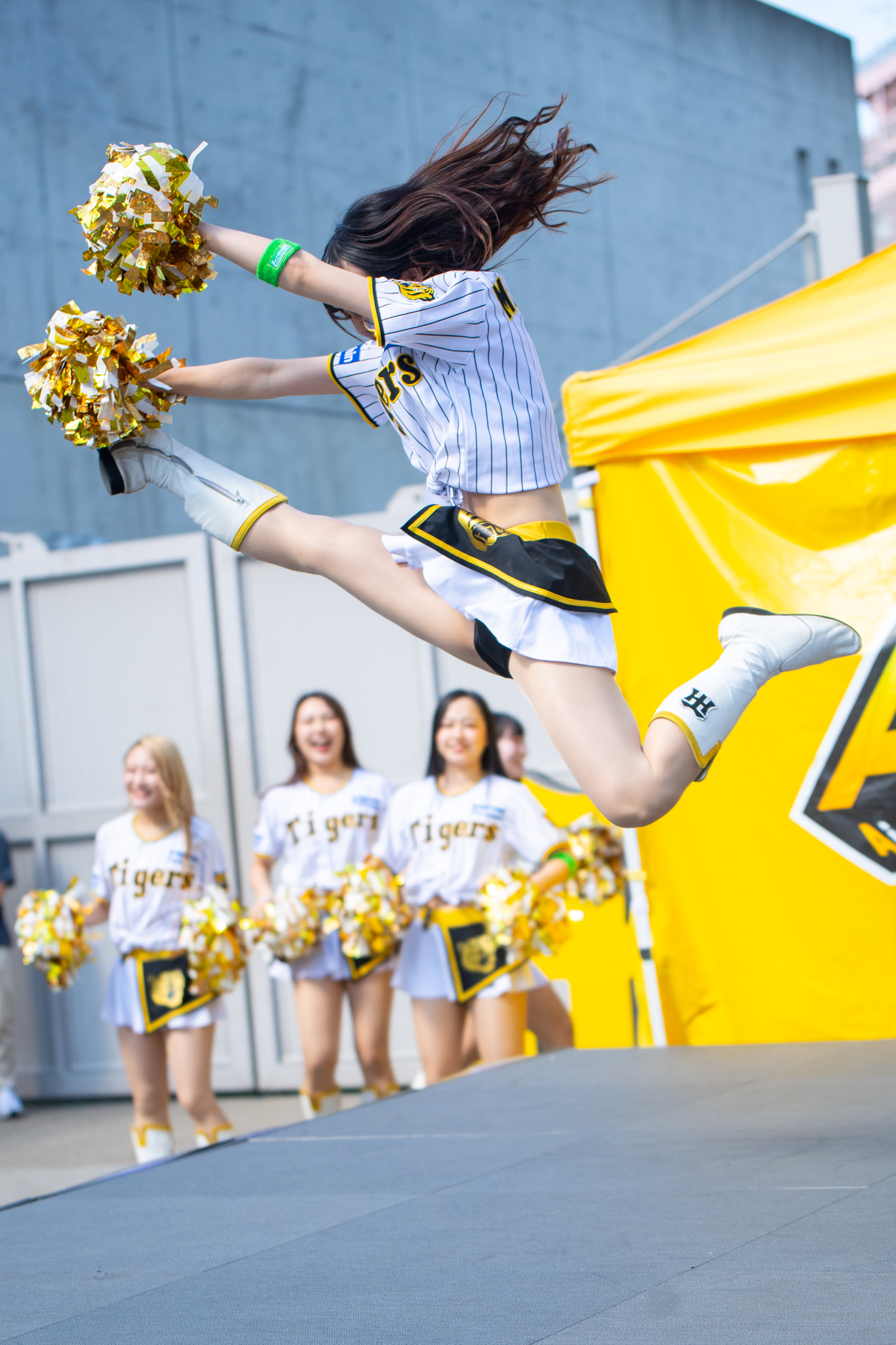 #Tigers イエローチアリーディングウェア セット130cm Tigers イエローチアウェア セット130cm Tigers イエローチア