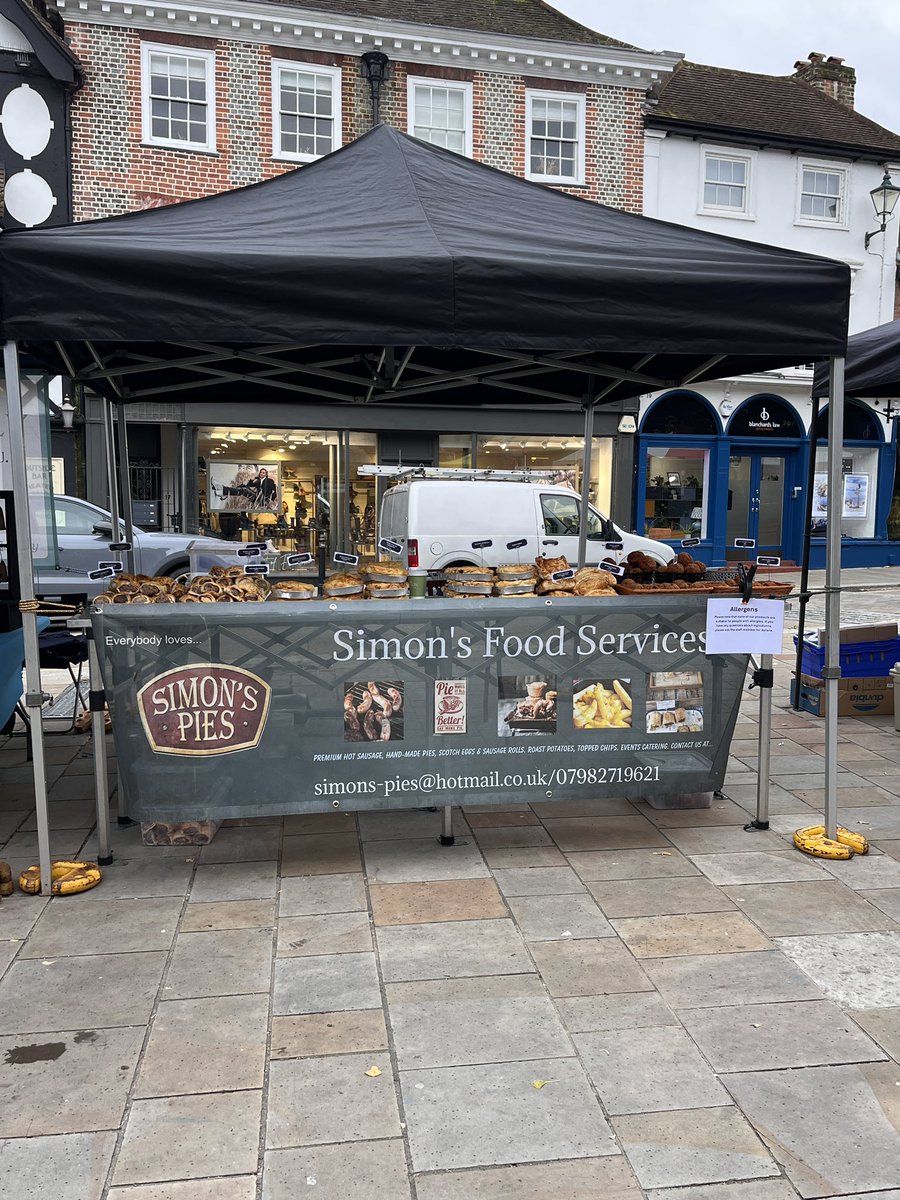 Home made pies at Henley Market. 

facebook.com/SimonsPiesbrac…

#HenleyonThames
