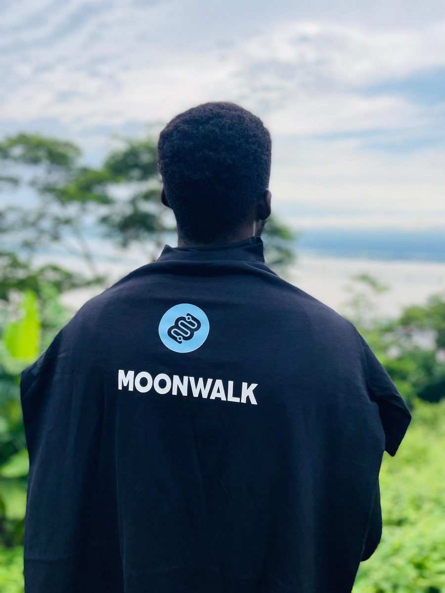 Taking a break from equations and my  computer screen, I'm out here enjoying the trails and nature time for a refreshing hike.
#Hike #Walk #moonwalklokoja #stepwithmoonwalk
<a href="/moonwalkfitness/">Moonwalk Fitness 🌓👟</a>