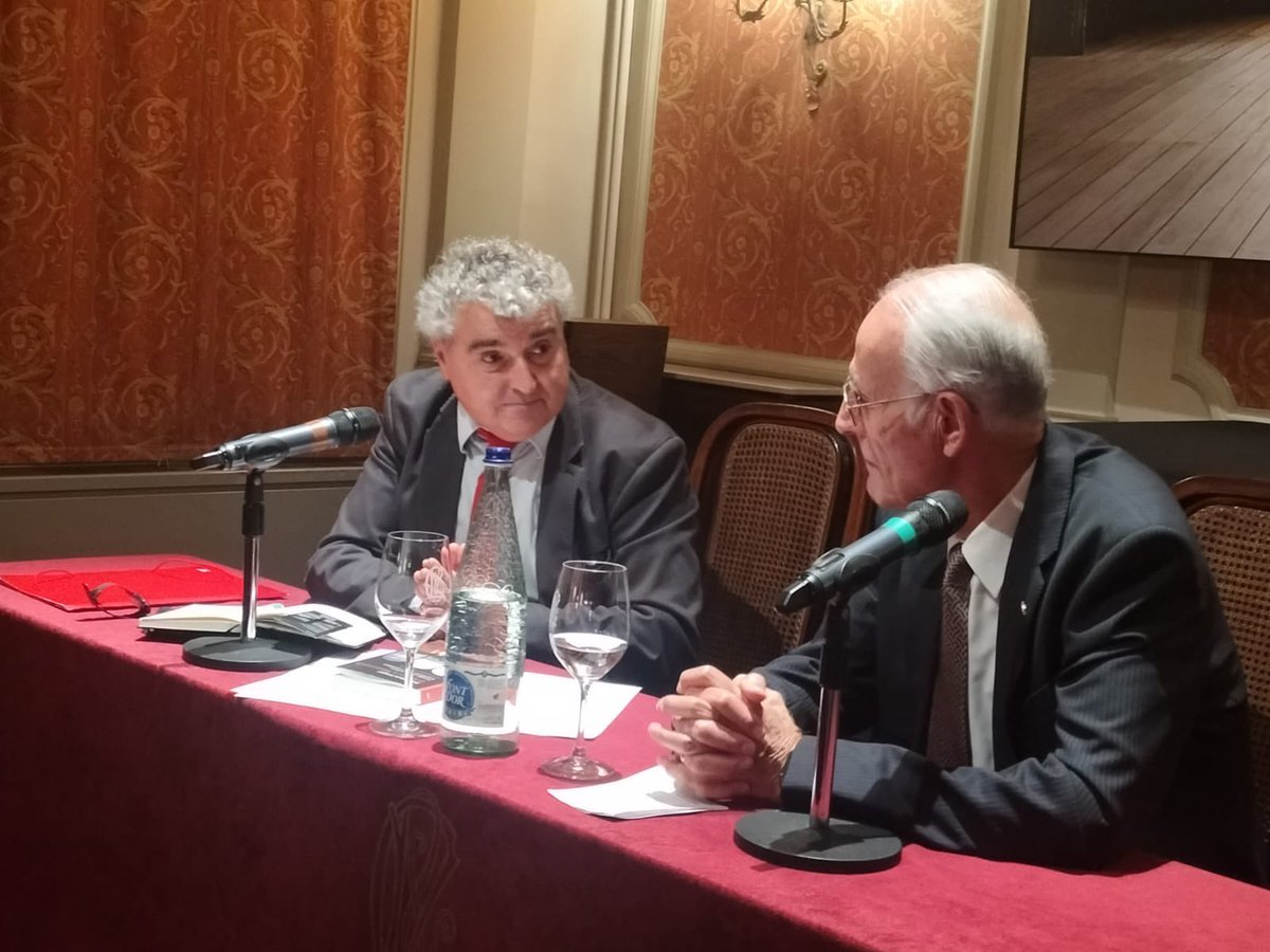 Ahir al Cercle del Liceu (<a href="/circuloliceo/">Círculo del Liceo</a>) vaig tenir l’oportunitat de parlar amb el Dr Manuel Sans Segarra sobre Inspiració i supraconsciència. Agraït per la invitació, en especial a <a href="/lluciahoms/">Llucià Homs</a> per la presentació i moderació.