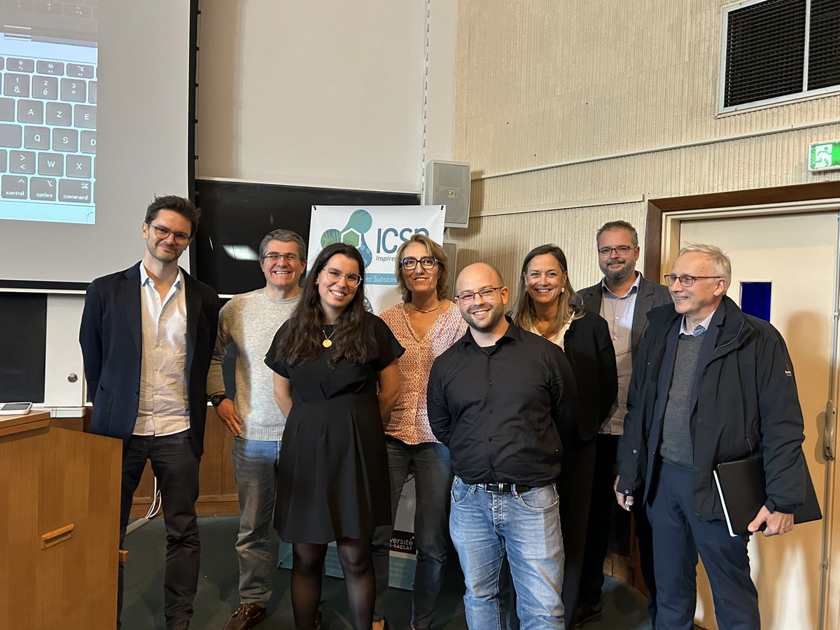 e_tacke's tweet image. Time to end a 3-years adventure at @ICSN_lab … I’m very happy to announce that I successfully defended my PhD yesterday. 🎓
A huge thanks to my supervisor @AChevalier18 for everything and to the jury for the nice (and long) discussion 😊 A next chapter is about to start soon…👀