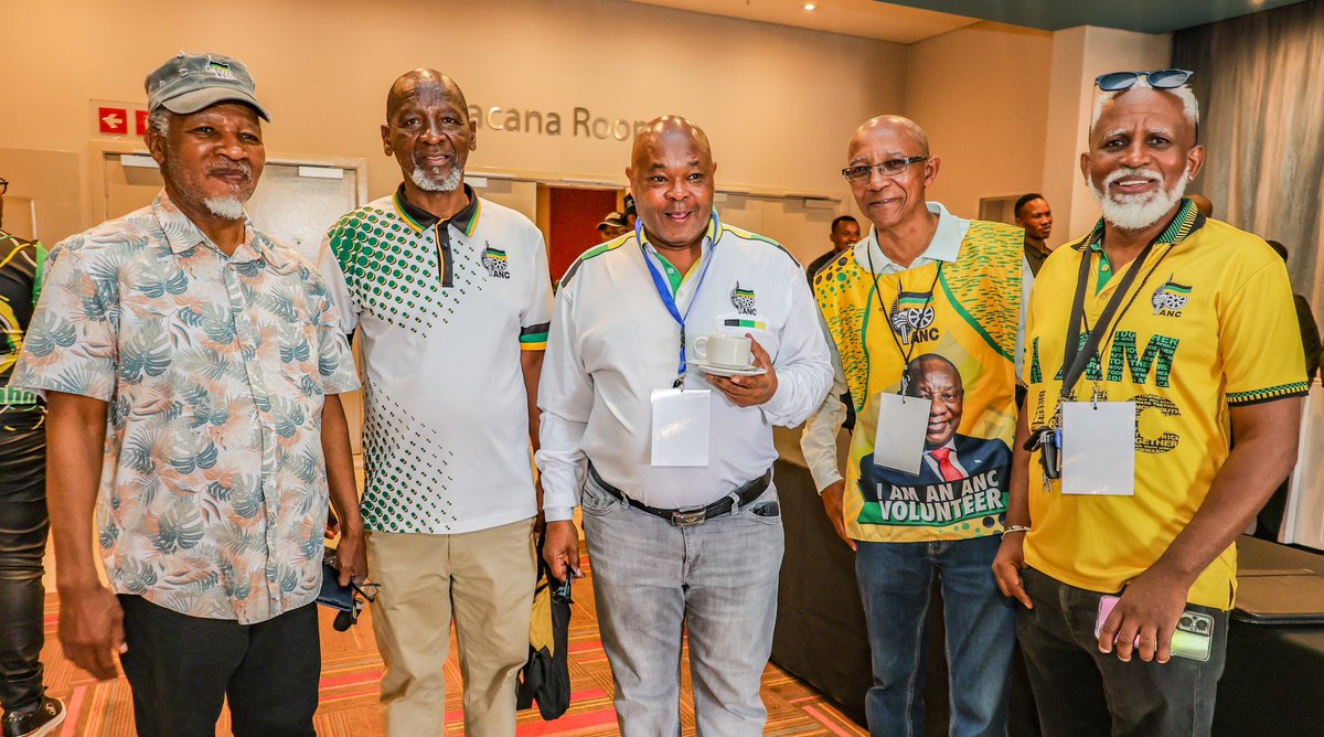 [EARLIER TODAY] ⚫🟢🟡

The leadership and variant revolutionary stakeholders arrive for the NW ANC Provincial Lekgotlha in Rio Casino Hotel, Klersdorp. 

#ProvincialLekgotlha
#letsdomoretogether