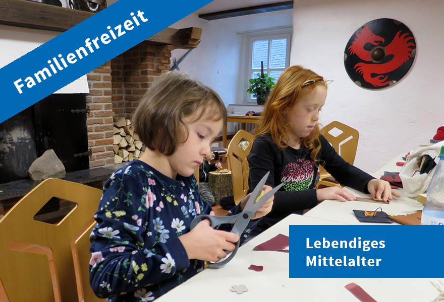 NABUHessen's tweet photo. Rund um das  Leben in früheren Zeiten dreht sich alles bei der #Familien-Freizeit "Lebendiges #Mittelalter" vom 22.-24.11 auf #Burg #Hessenstein: Zünftiges #Handwerk,  Lichterspur im #Wald, Punch und der Ruf des Waldkauzes. https://t.co/HF13QOtLYC #Jugendherberge #Herbst #familie https://t.co/cfbqQ0Myxx