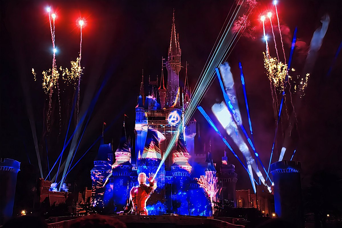 tr4nsitory's tweet photo. ついに東京ディズニーリゾートにもMARVELのキャラクターがアッセンブルして本当に感動😭
今度のイッツ・ア・スモールワールドも楽しみ
#Reachforthestar #marvel https://t.co/40OUBLoXLN