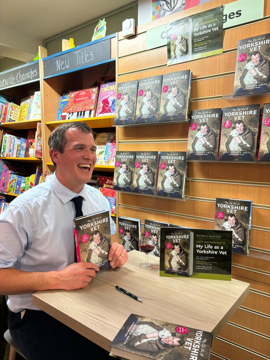 Mirror Books tweet media