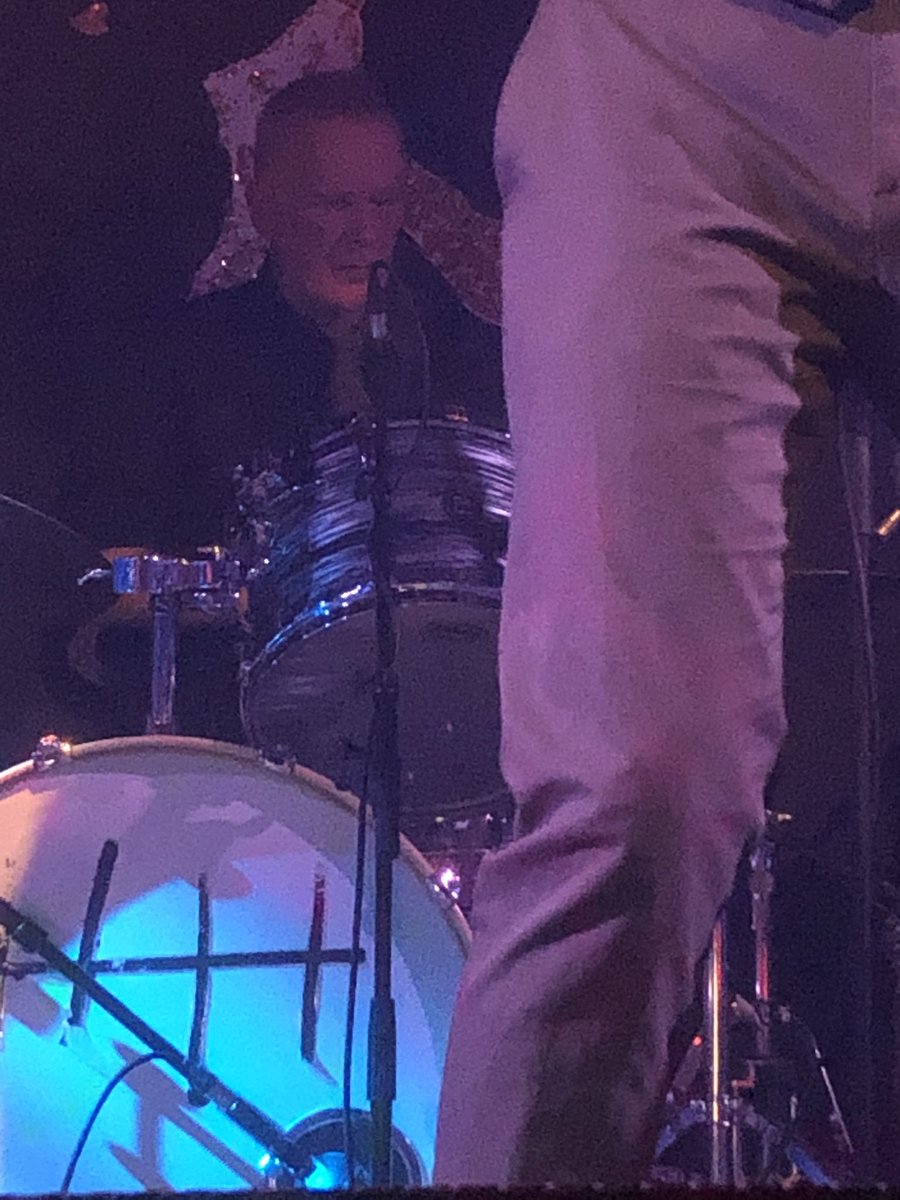 🟥Willie Ross MD ANT 💚💟💜 (@williethefly) on Twitter photo <a href="/Albums200/">Albums in 200 Words</a> Another gig where the crowd knew every word!
Big John was having a great time.
Met a few friends there too.
Always a good thing!
<a href="/caroline_binnie/">Caroline Binnie</a> <a href="/ladystardust31/">Gillian ⚡️Ashton 👩🏻🎤 ★</a>
<a href="/gbmrmackenzie/">Goodbye Mr Mackenzie</a> <a href="/Albums200/">Albums in 200 Words</a> Another gig where the crowd knew every word!
Big John was having a great time.
Met a few friends there too.
Always a good thing!
<a href="/caroline_binnie/">Caroline Binnie</a> <a href="/ladystardust31/">Gillian ⚡️Ashton 👩🏻🎤 ★</a>
<a href="/gbmrmackenzie/">Goodbye Mr Mackenzie</a>