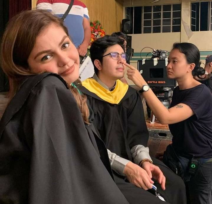 Andy32178's tweet photo. Yung smooth lang chill lang
#GawadPasadoBestActorActress
Paulo Avelino
Janine Gutierrez https://t.co/s2VZiIouoz