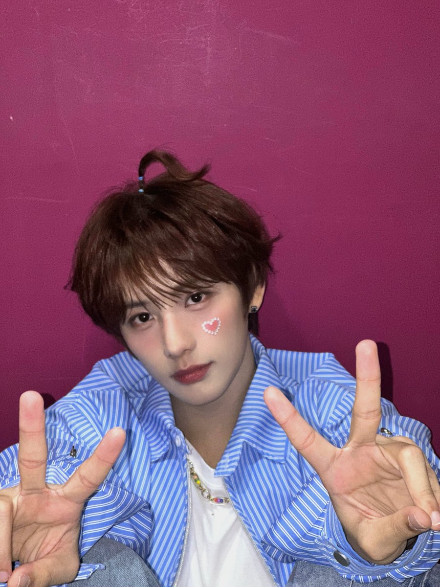 XODIAC_MEMBERS's tweet photo. [#씽]

👶🏻🍎🫶🏻

#XODIAC #소디엑 #SING #씽 https://t.co/pjfXffX0CK