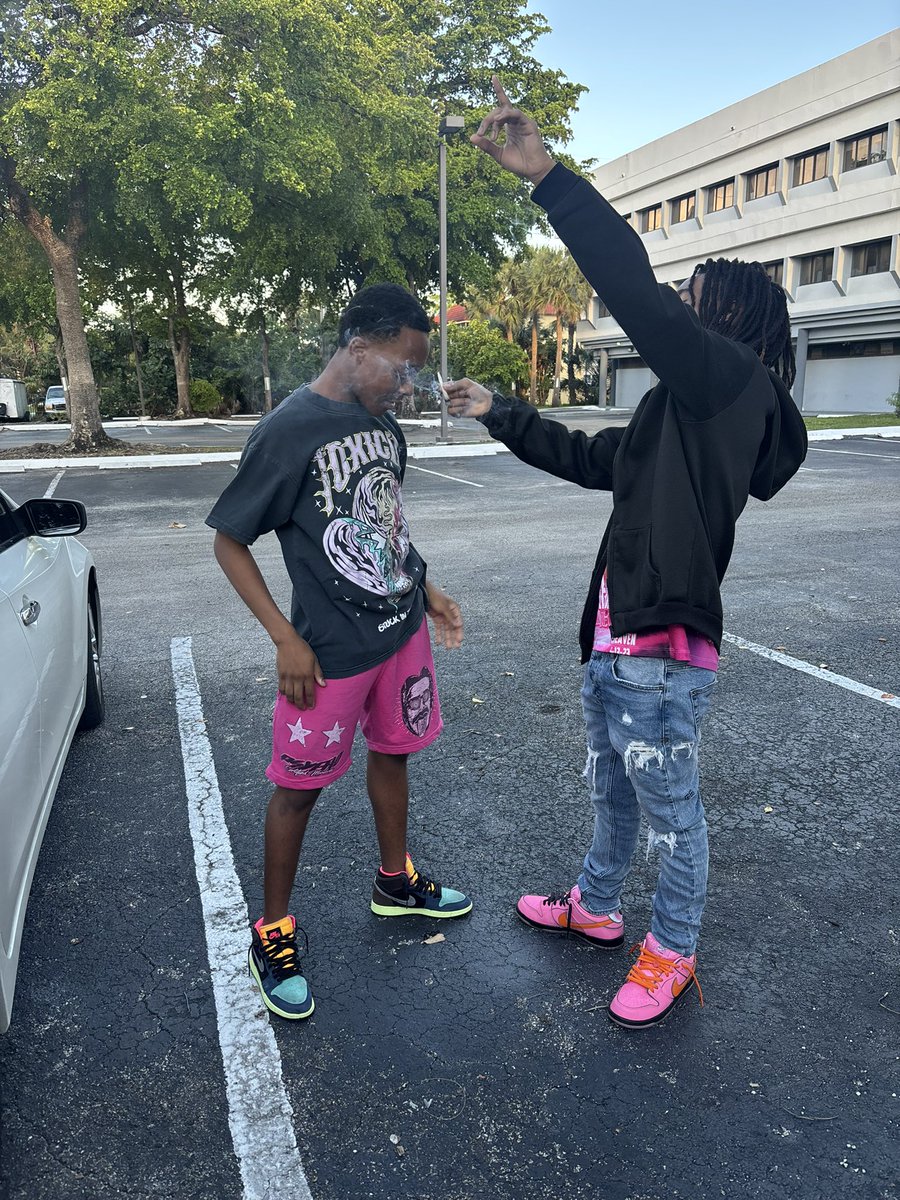 Niggas Don’t Even Be Own This Shii Nomo , “Where The Fine Hoes At”